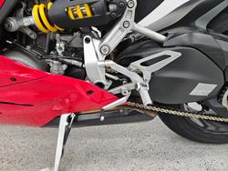 2023 DUCATI PANIGALE V2 Red