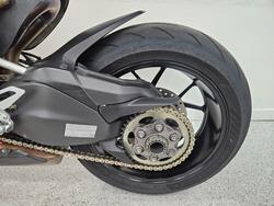 2023 DUCATI PANIGALE V2 Red