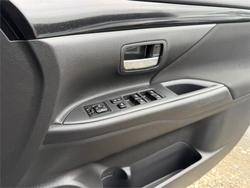 2021 MITSUBISHI OUTLANDER ES 7 SEAT (2WD)