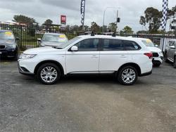 2021 MITSUBISHI OUTLANDER ES 7 SEAT (2WD)