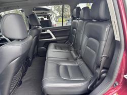 2017 Toyota Landcruiser VX