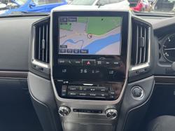 2017 Toyota Landcruiser VX