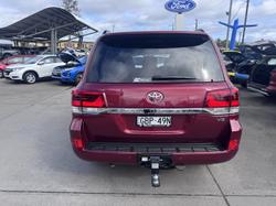 2017 Toyota Landcruiser VX