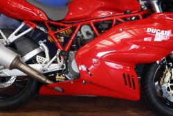 2006 Ducati 1000 SS Red