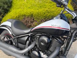 2012 Kawasaki VULCAN 900 CUSTOM White