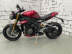 2024 Triumph Speed Triple RS 1200 Speed Triple Red