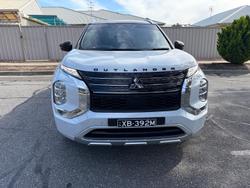 2023 Mitsubishi Outlander Exceed Tourer