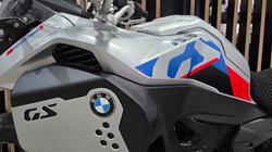 2025 BMW Motorrad F 900 GS ADVENTURE RIDE PRO LIGHT WHITE