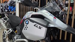 2025 BMW Motorrad F 900 GS ADVENTURE RIDE PRO LIGHT WHITE