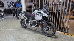 2025 BMW Motorrad F 900 GS ADVENTURE RIDE PRO LIGHT WHITE