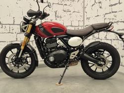 2025 Triumph Scrambler 400 X Scrambler Red