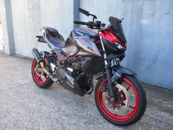2024 Kawasaki Z500 GREEN