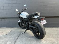 2023 Yamaha XSR700 WHITE