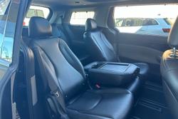 2024 Kia Carnival GT-Line