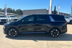 2024 Kia Carnival GT-Line