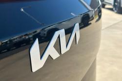 2024 Kia Carnival GT-Line
