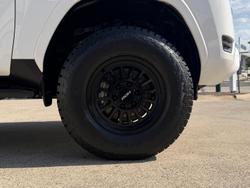2025 Toyota Landcruiser GX