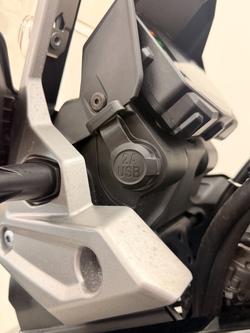 2020 Suzuki V-STROM 1050XT (DL1050RC) Black
