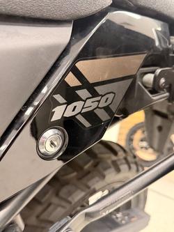 2020 Suzuki V-STROM 1050XT (DL1050RC) Black
