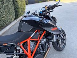 2014 Ktm 1290 SUPER DUKE R Black