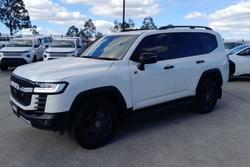 2025 Toyota Landcruiser GR Sport