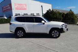 2022 Toyota Landcruiser VX