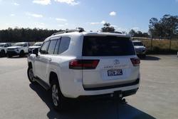 2022 Toyota Landcruiser VX