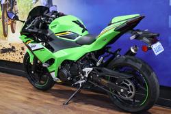 2025 Kawasaki NINJA 500 SE (LAMS) Green