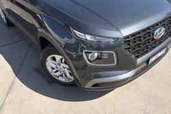 2019 Hyundai Venue Active