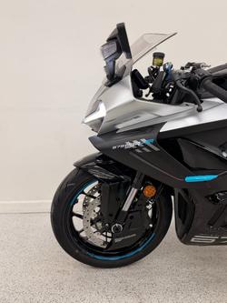 2025 CFMOTO 2025 CF Moto 675CC 675SR-R ABS Road Black