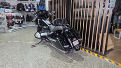 2021 BMW Motorrad R 18 Black