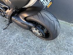 2015 Ducati DIAVEL BLACK