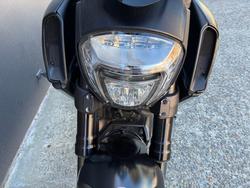 2015 Ducati DIAVEL BLACK
