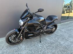 2015 Ducati DIAVEL BLACK