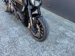 2015 Ducati DIAVEL BLACK