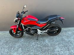 2012 Honda NC700SA RED/WHITE
