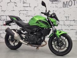 Kawasaki Z400
