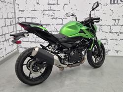 2022 Kawasaki Z400 Z 400 Green