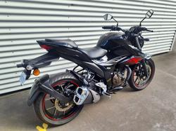 2026 Suzuki Gixxer 250 Gixxer Black