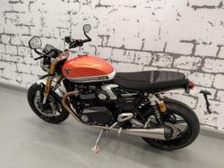 2025 Triumph Speed Twin 1200 RS Speed Twin Orange