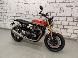 2025 Triumph Speed Twin 1200 RS Speed Twin Orange