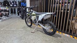 2025 Triumph TF 250-E WHITE