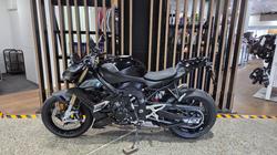 2026 BMW Motorrad S 1000 R Black