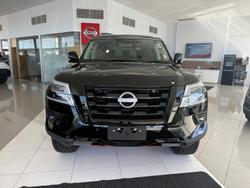 2026 Nissan Patrol Warrior Y62 MY26 4X4 Dual Range Black Obsidian