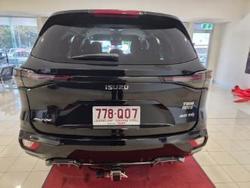 2026 Isuzu MU-X LS-T