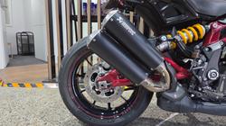 2022 Indian FTR R 1200 CARBON Black