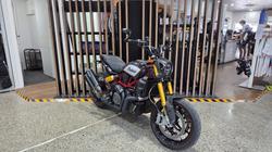 2022 Indian FTR R 1200 CARBON Black