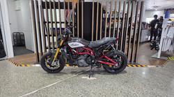 2022 Indian FTR R 1200 CARBON Black