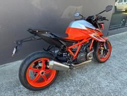 2023 Ktm 1290 SUPER DUKE R ORANGE
