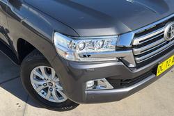 2019 Toyota Landcruiser VX